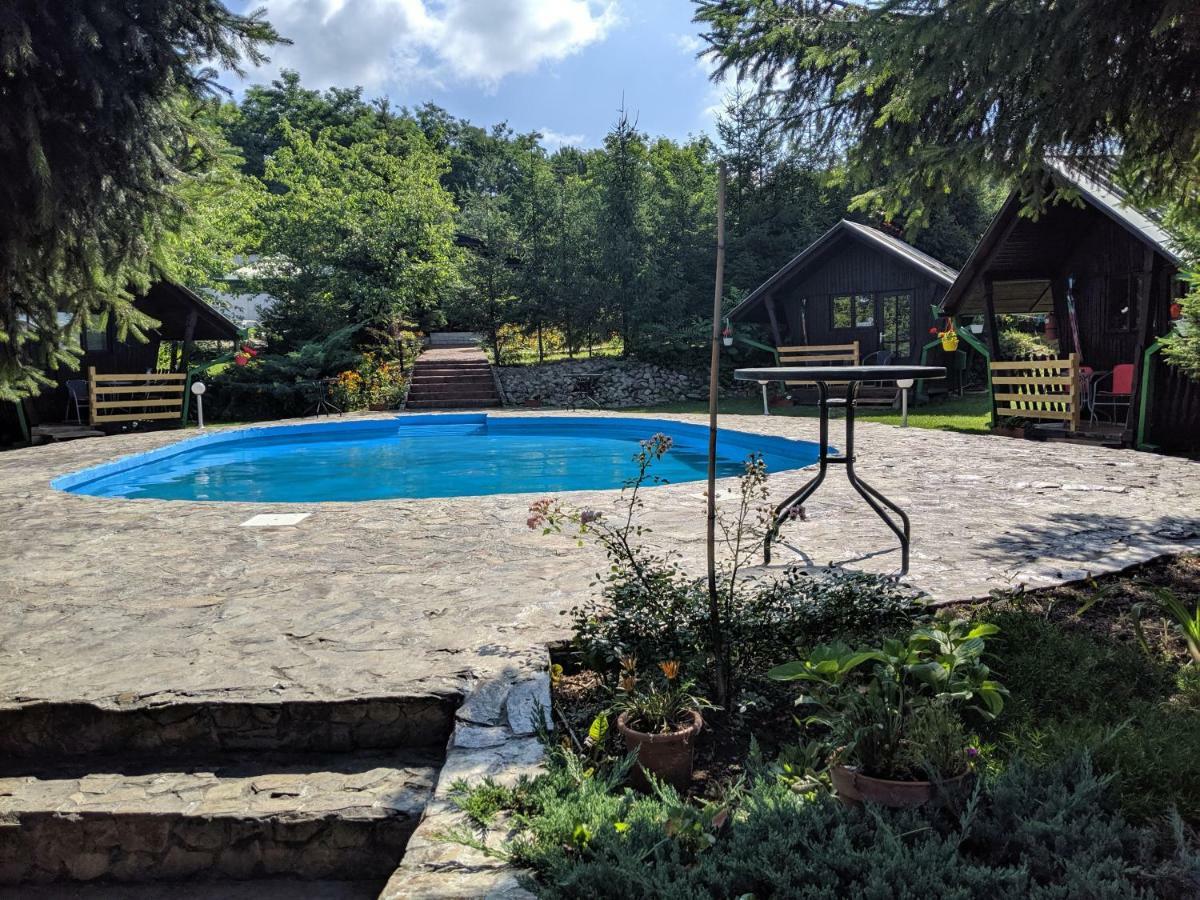 Camping Robinson Country Club Oradea Eksteriør billede